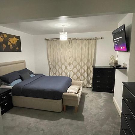 Welcome Rooms 54 Swindon Dış mekan fotoğraf